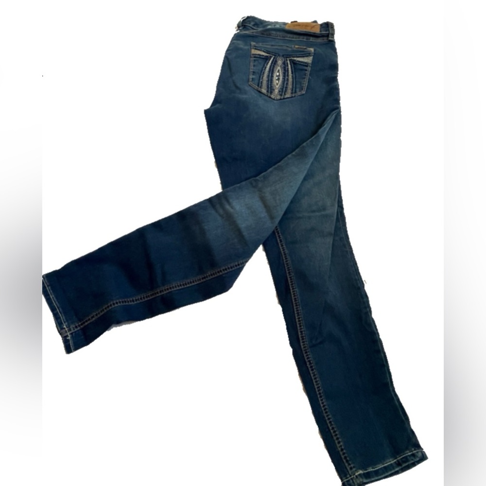 Women’s Seven7 Skinny Jeans. Sz 12.  Adorned Back Pockets. Medium Wash Stretch.